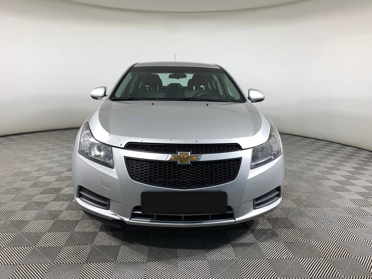 Купить Chevrolet Cruze с пробегом. Фото: #1