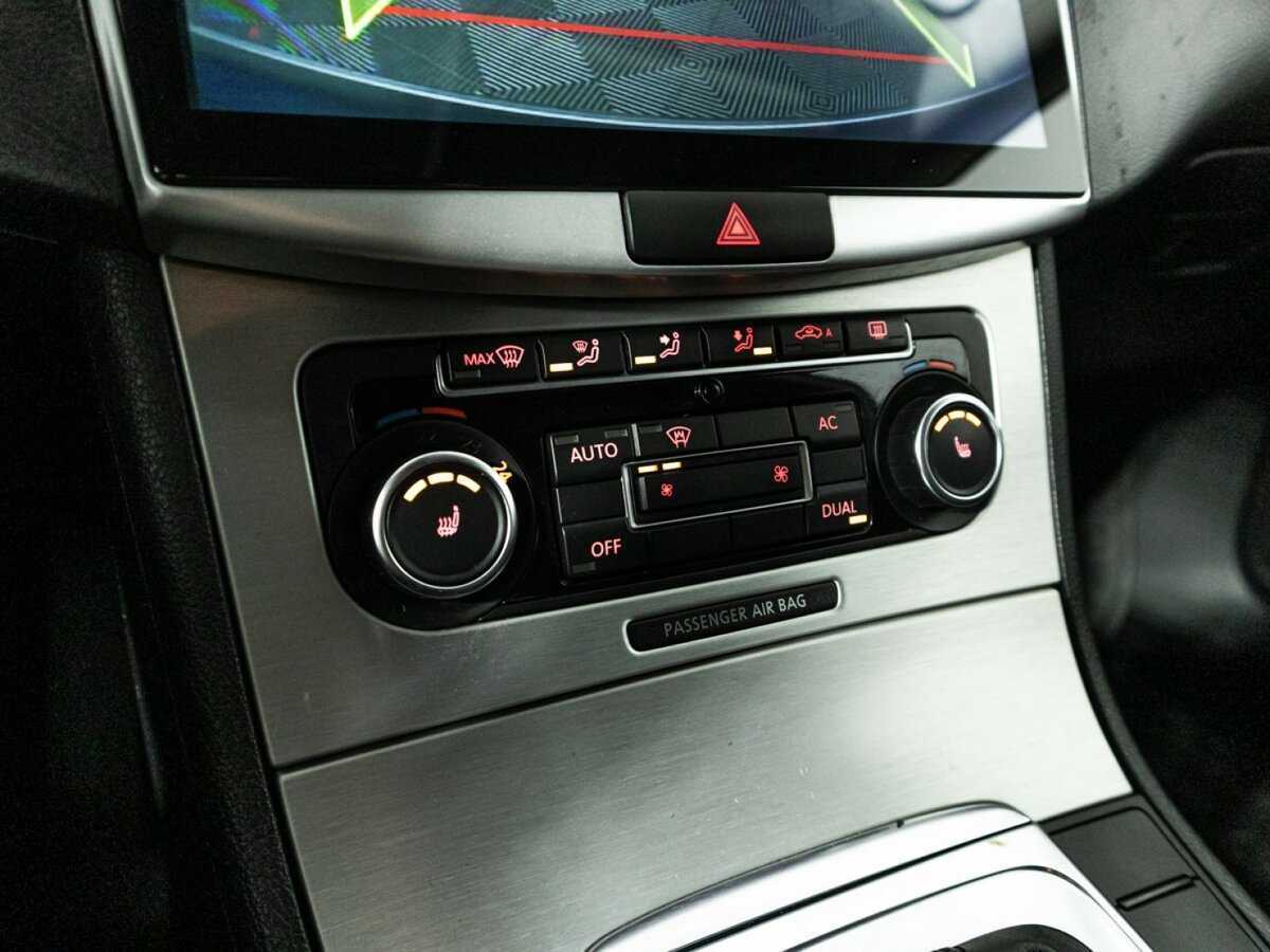Купить Volkswagen Passat CC с пробегом. Фото: #16