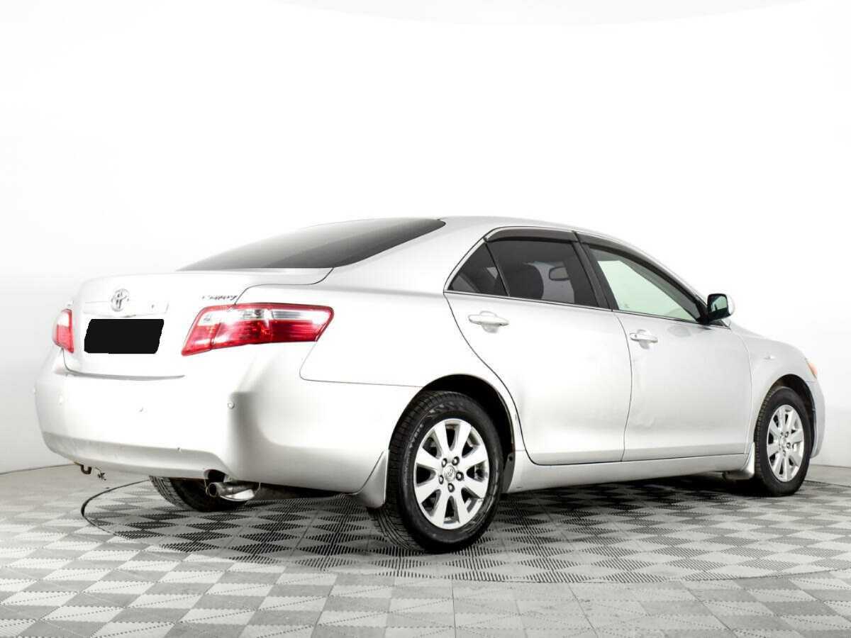 Купить Toyota Camry с пробегом. Фото: #4