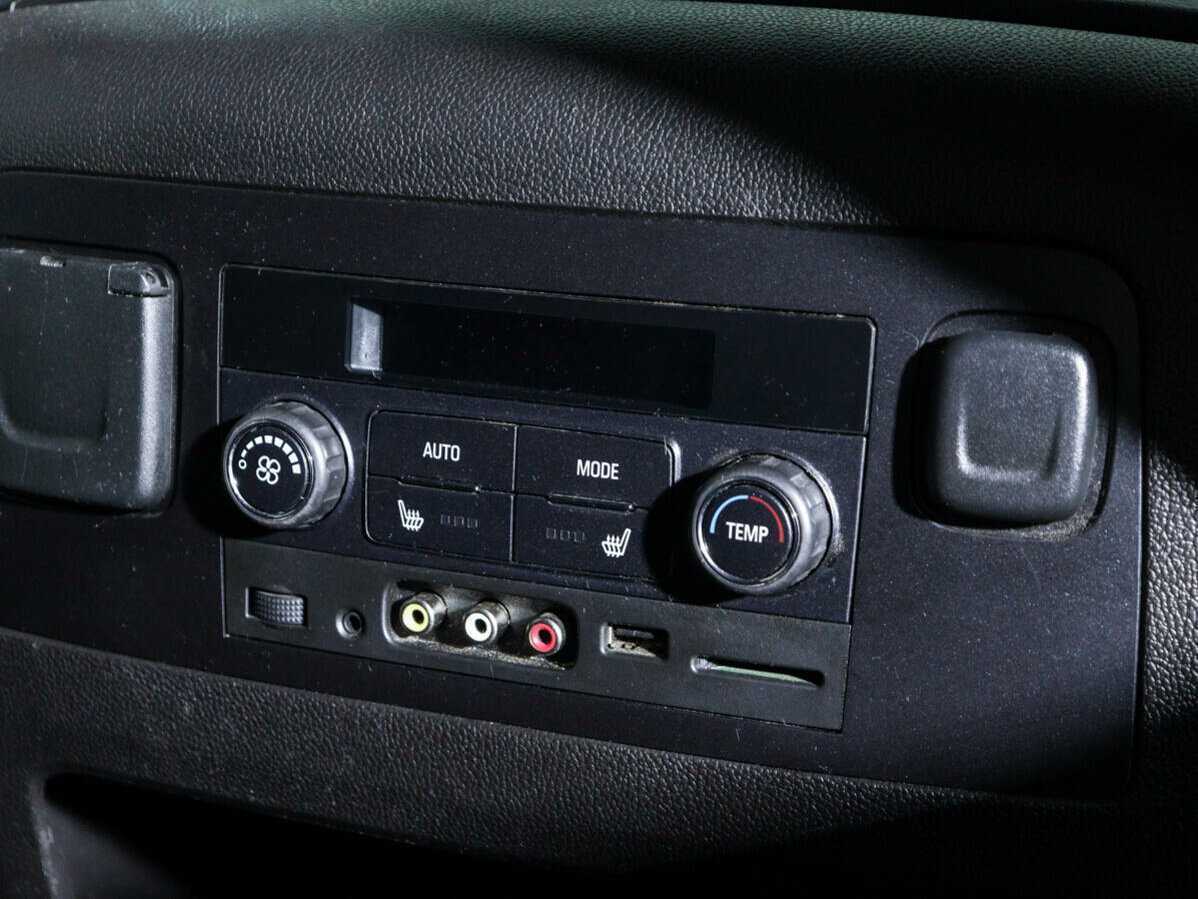 Купить Chevrolet Tahoe с пробегом. Фото: #14