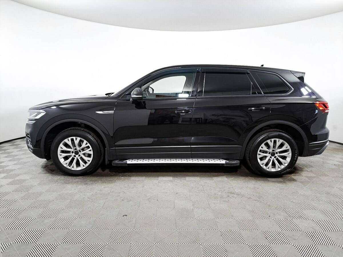 Купить Volkswagen Touareg с пробегом. Фото: #7