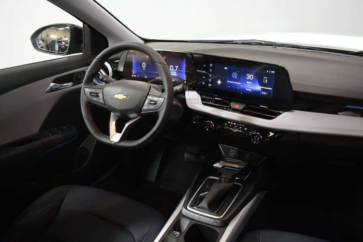 Купить Chevrolet Monza с пробегом. Фото: #9