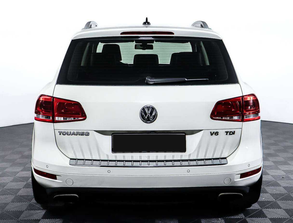 Купить Volkswagen Touareg с пробегом. Фото: #5