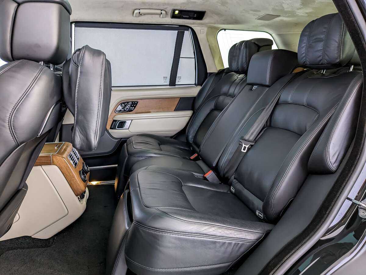 Купить Land Rover Range Rover с пробегом. Фото: #9