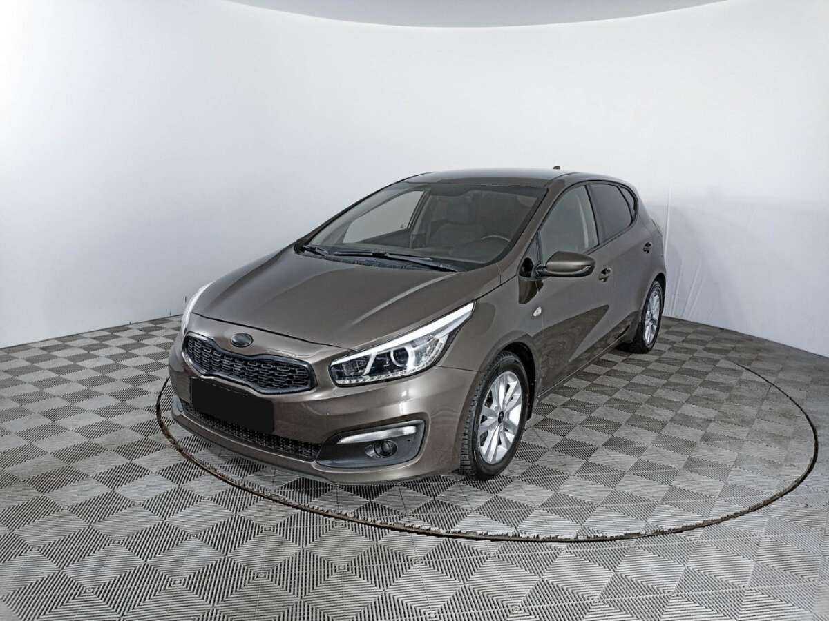 Купить Kia Ceed с пробегом. Посмотреть фото