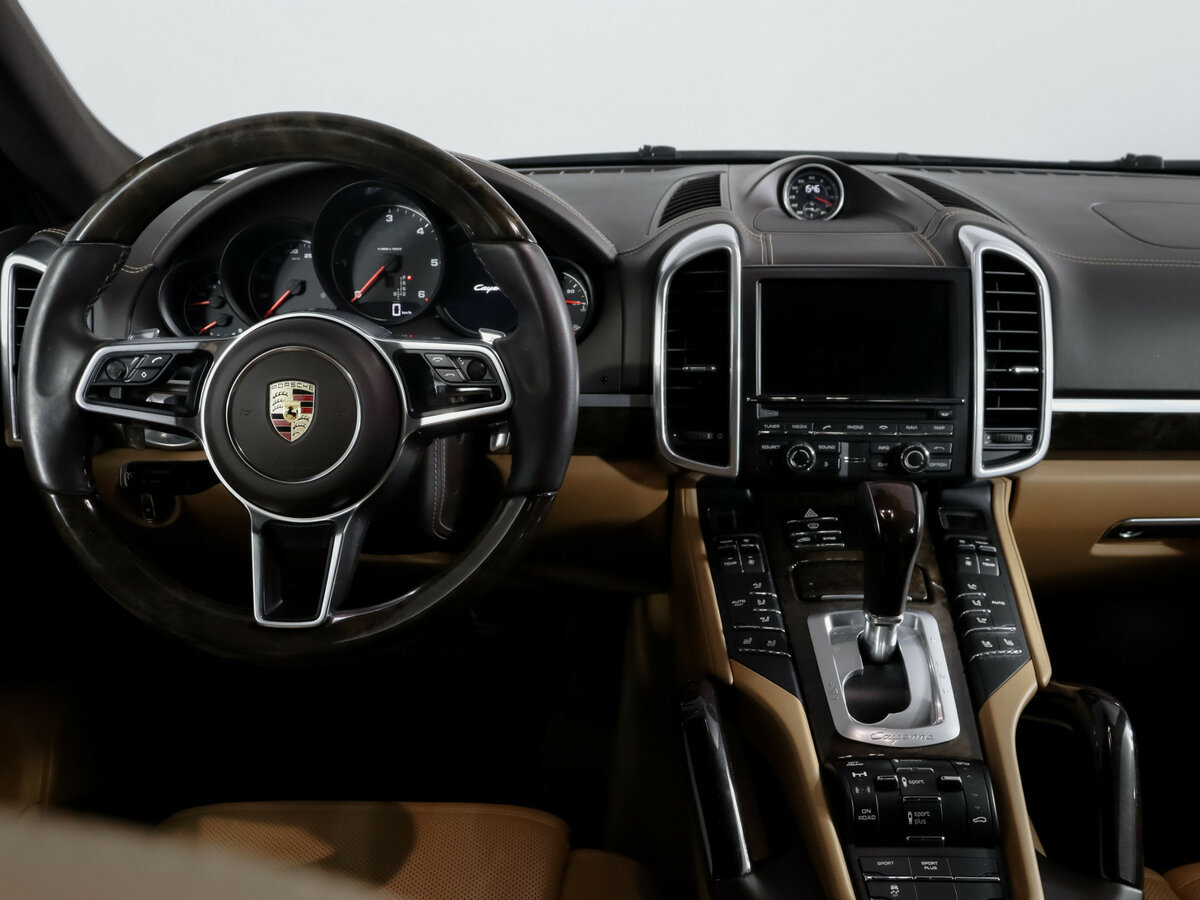Купить Porsche Cayenne с пробегом. Фото: #11