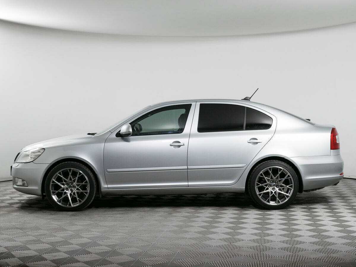 Купить Skoda Octavia с пробегом. Фото: #7