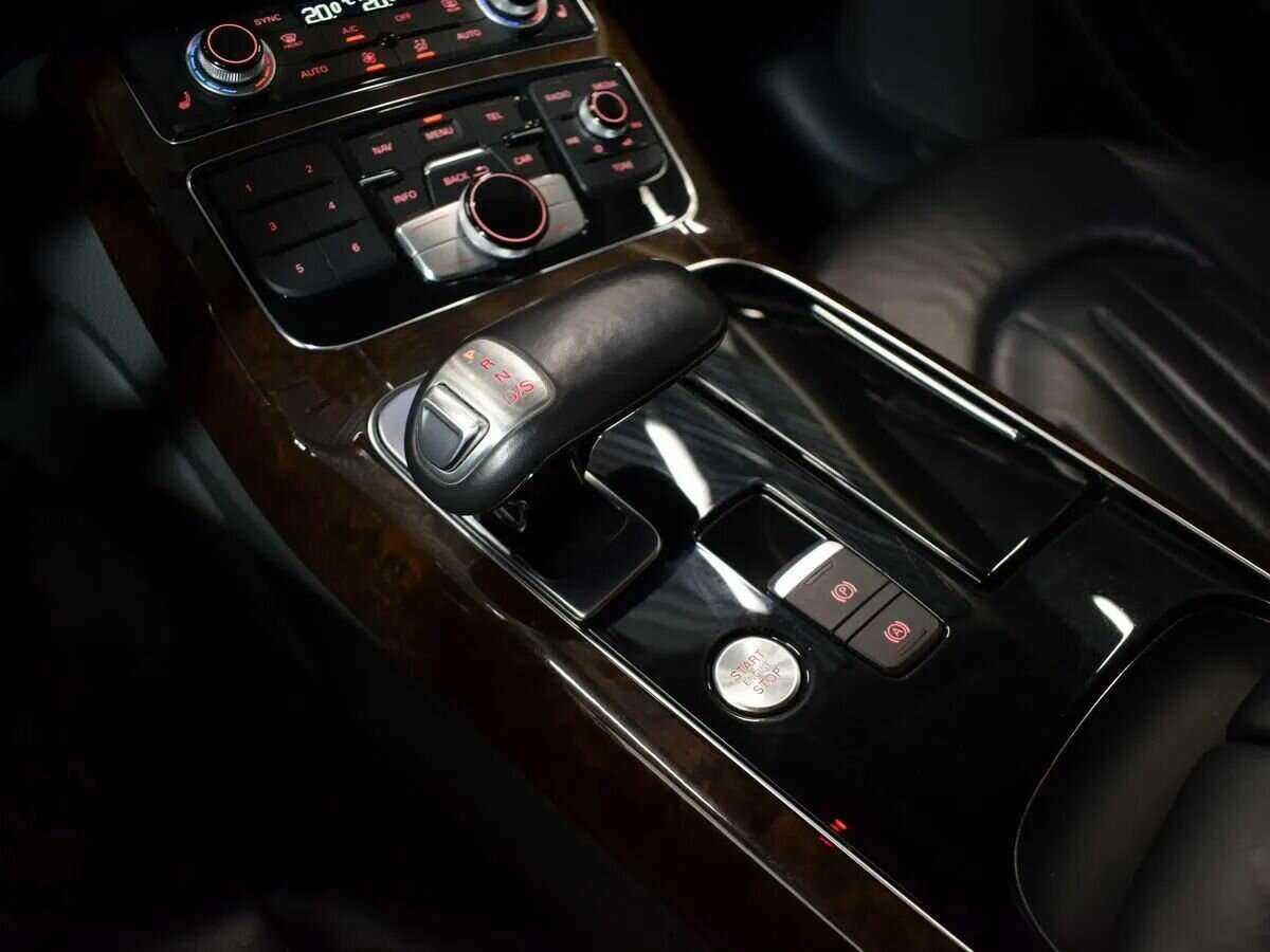 Купить Audi A8 с пробегом. Фото: #20