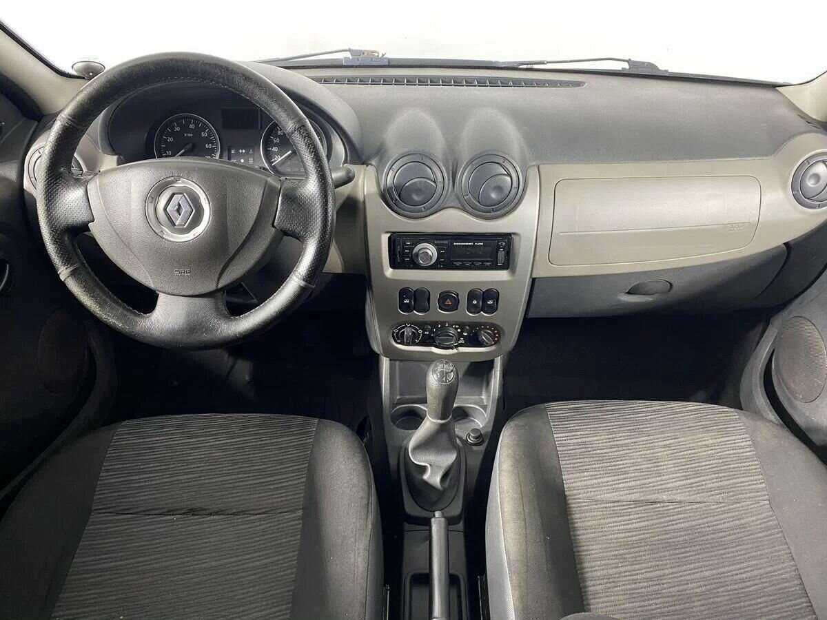 Купить Renault Logan с пробегом. Фото: #6