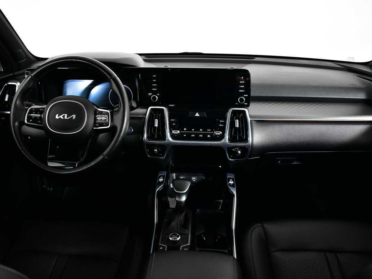 Купить Kia Sorento с пробегом. Фото: #11