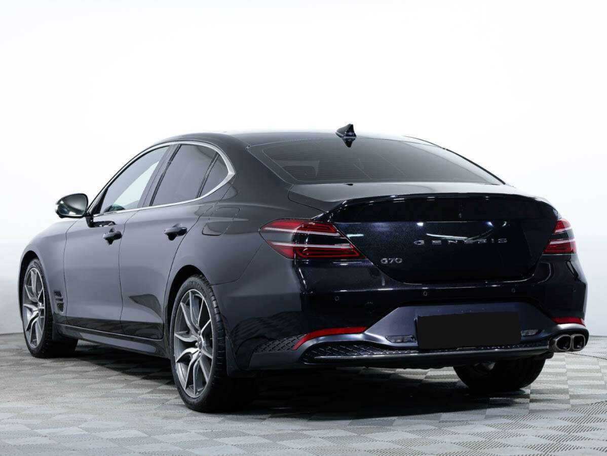 Купить Genesis G70 с пробегом. Фото: #5