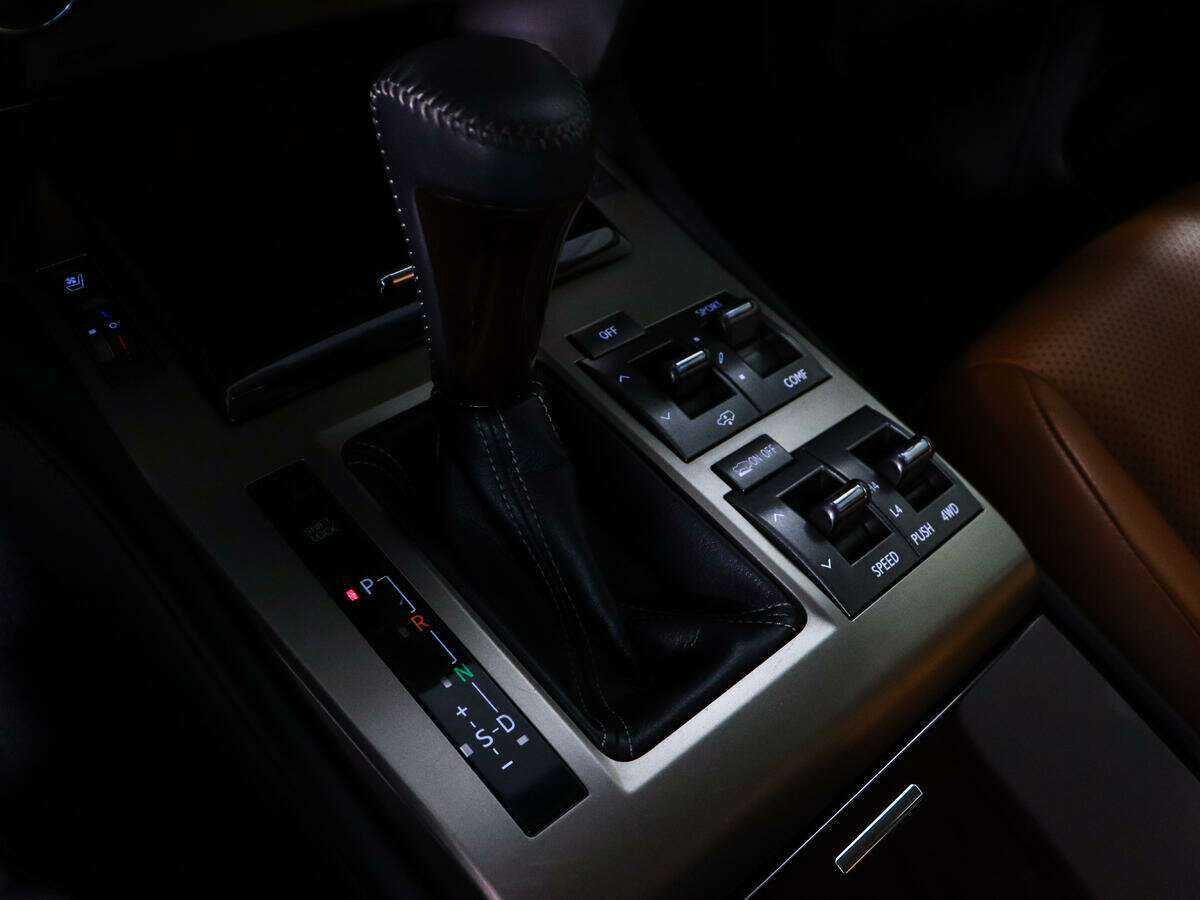 Купить Lexus GX с пробегом. Фото: #18