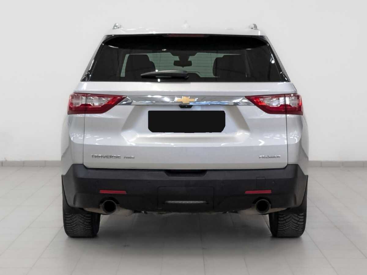 Купить Chevrolet Traverse с пробегом. Фото: #5