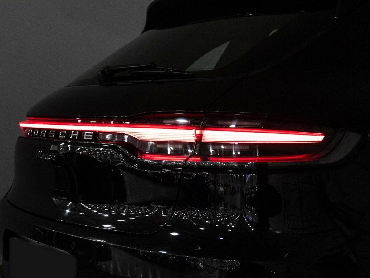 Купить Porsche Macan с пробегом. Фото: #17