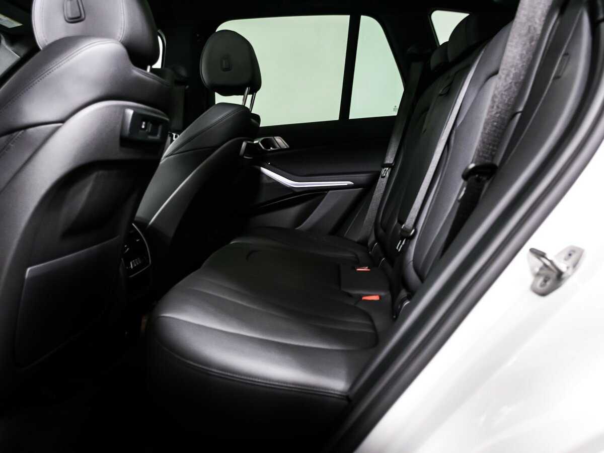 Купить BMW X5 с пробегом. Фото: #9