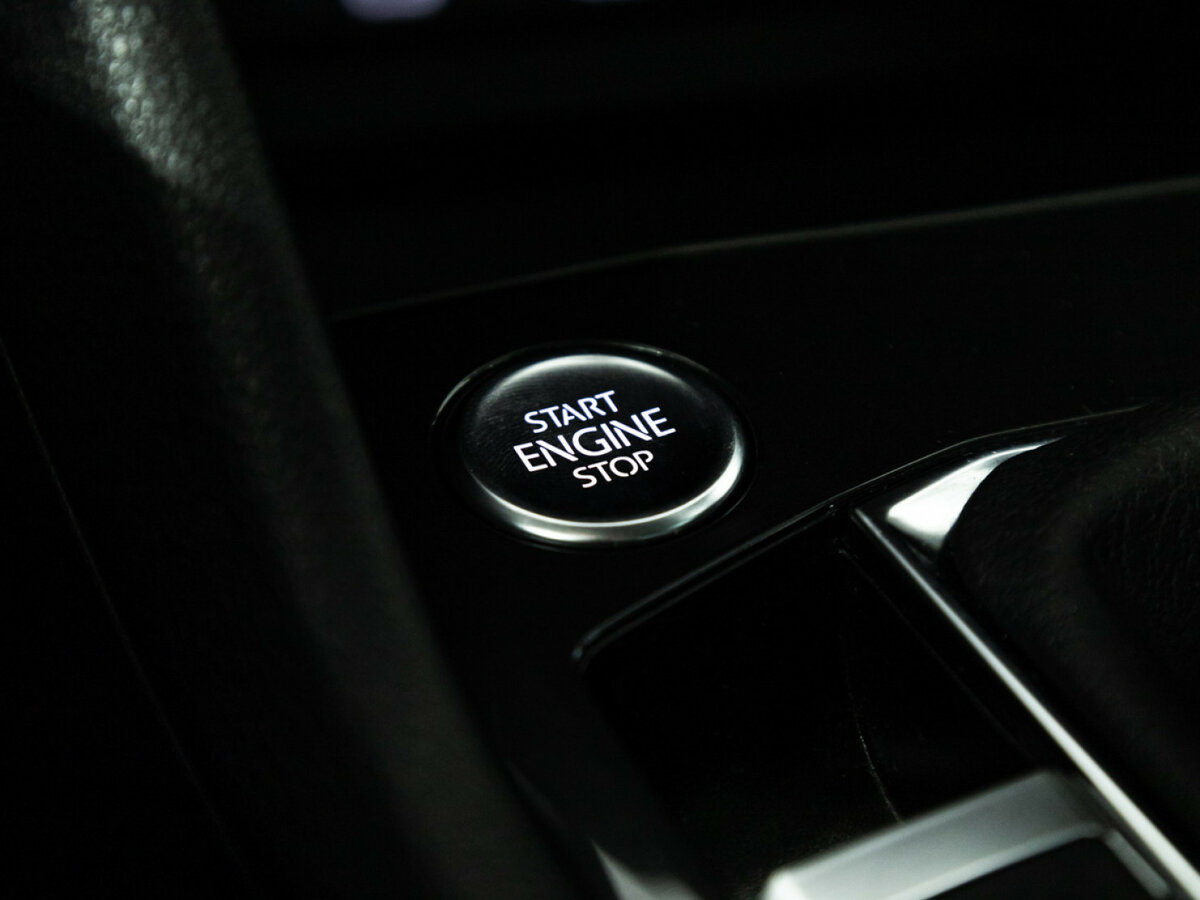 Купить Volkswagen Tiguan с пробегом. Фото: #16