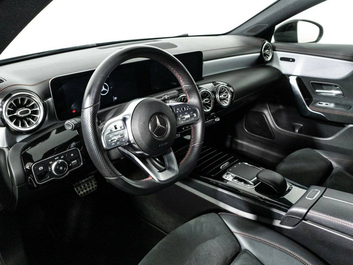 Купить Mercedes-Benz CLA с пробегом. Фото: #10