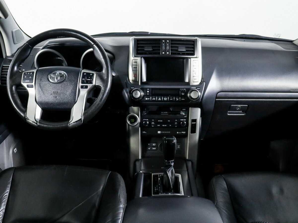 Купить Toyota Land Cruiser Prado с пробегом. Фото: #8