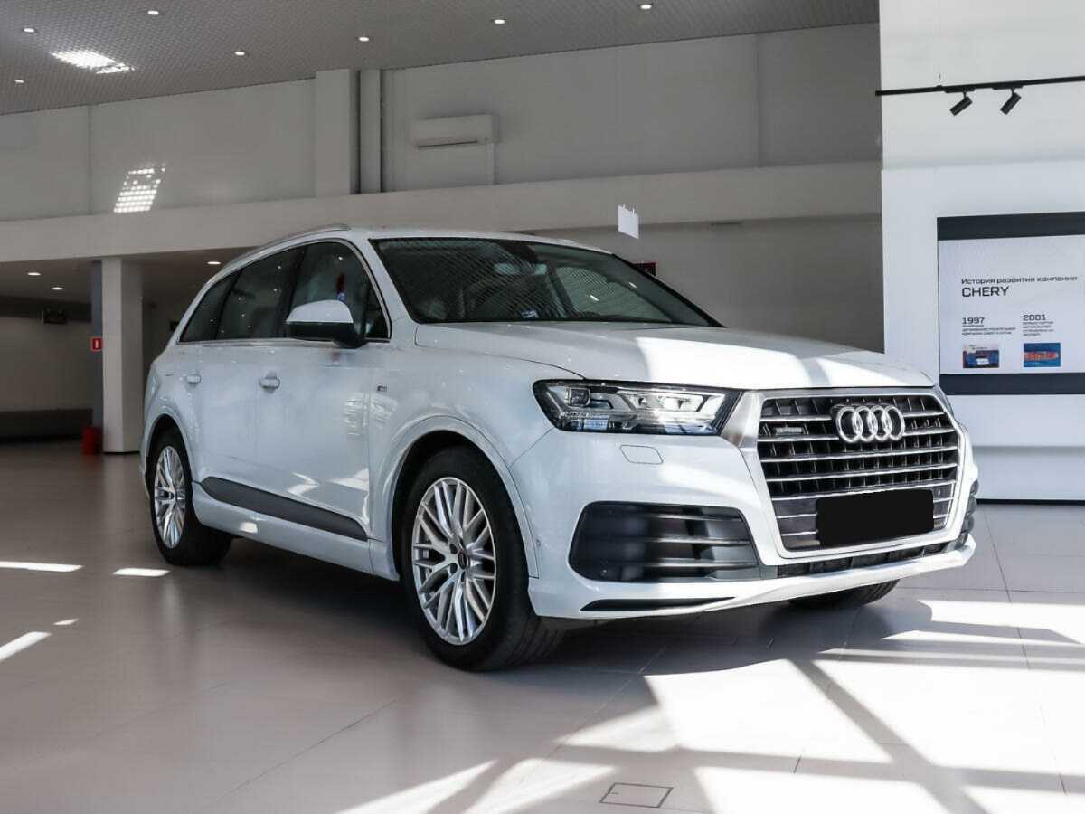 Купить Audi Q7 с пробегом. Фото: #2