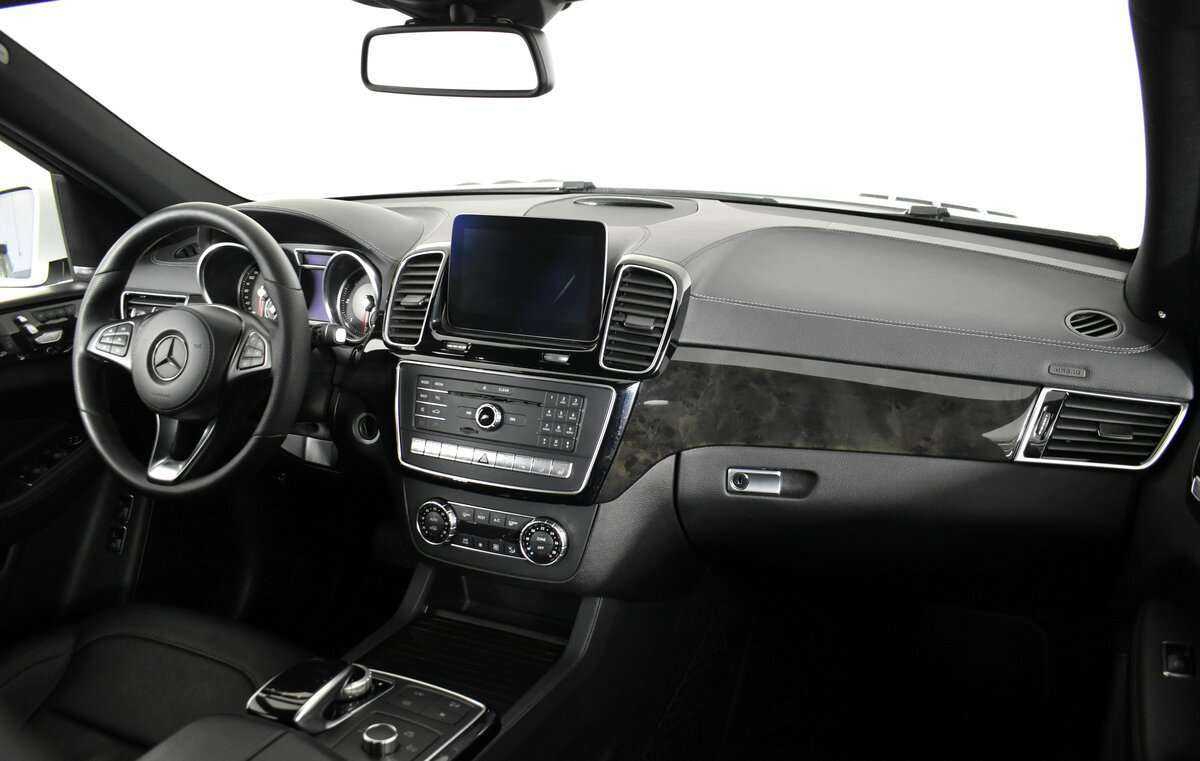 Купить Mercedes-Benz GLS с пробегом. Фото: #9