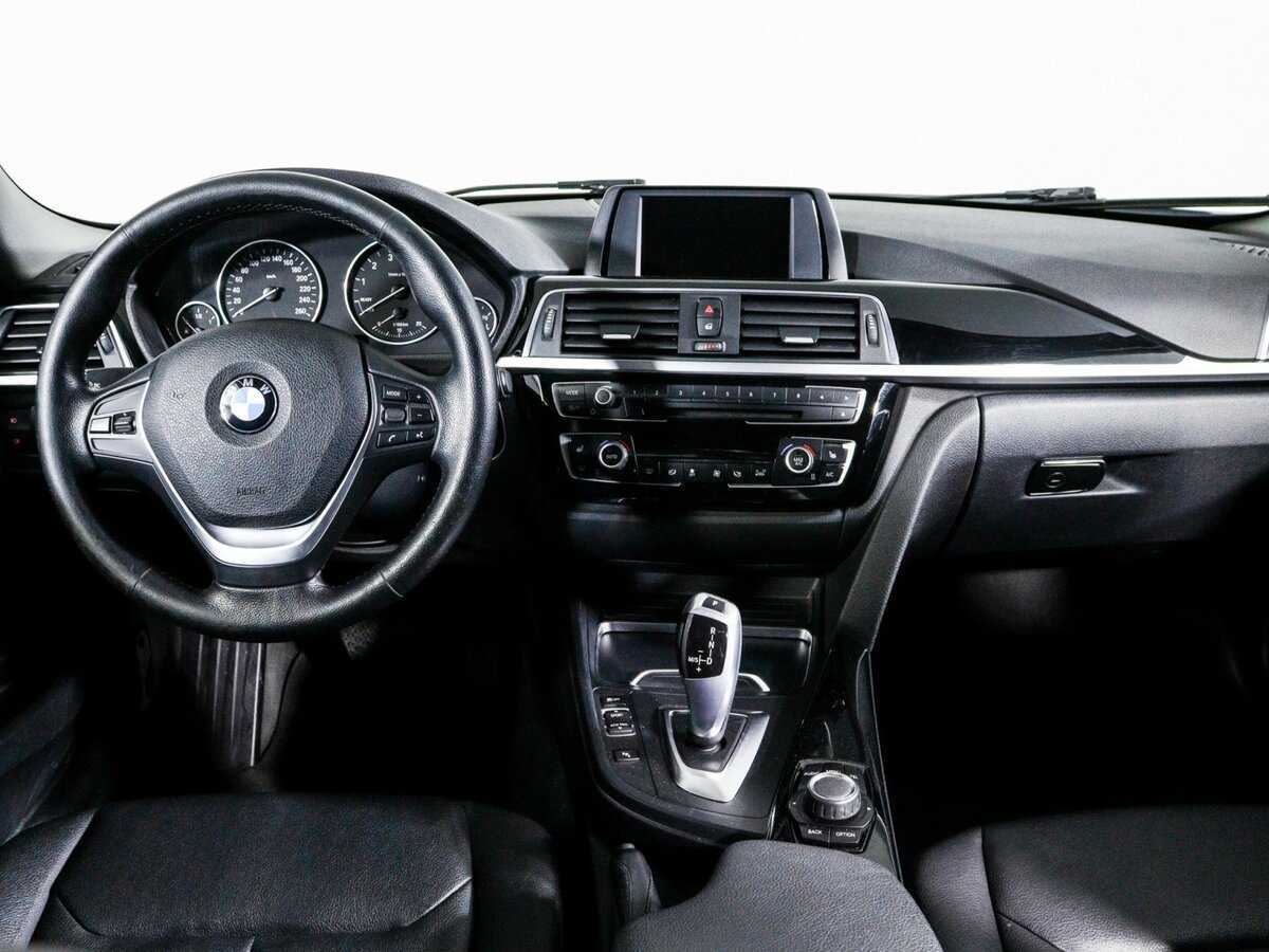 Купить BMW 3 серии с пробегом. Фото: #9