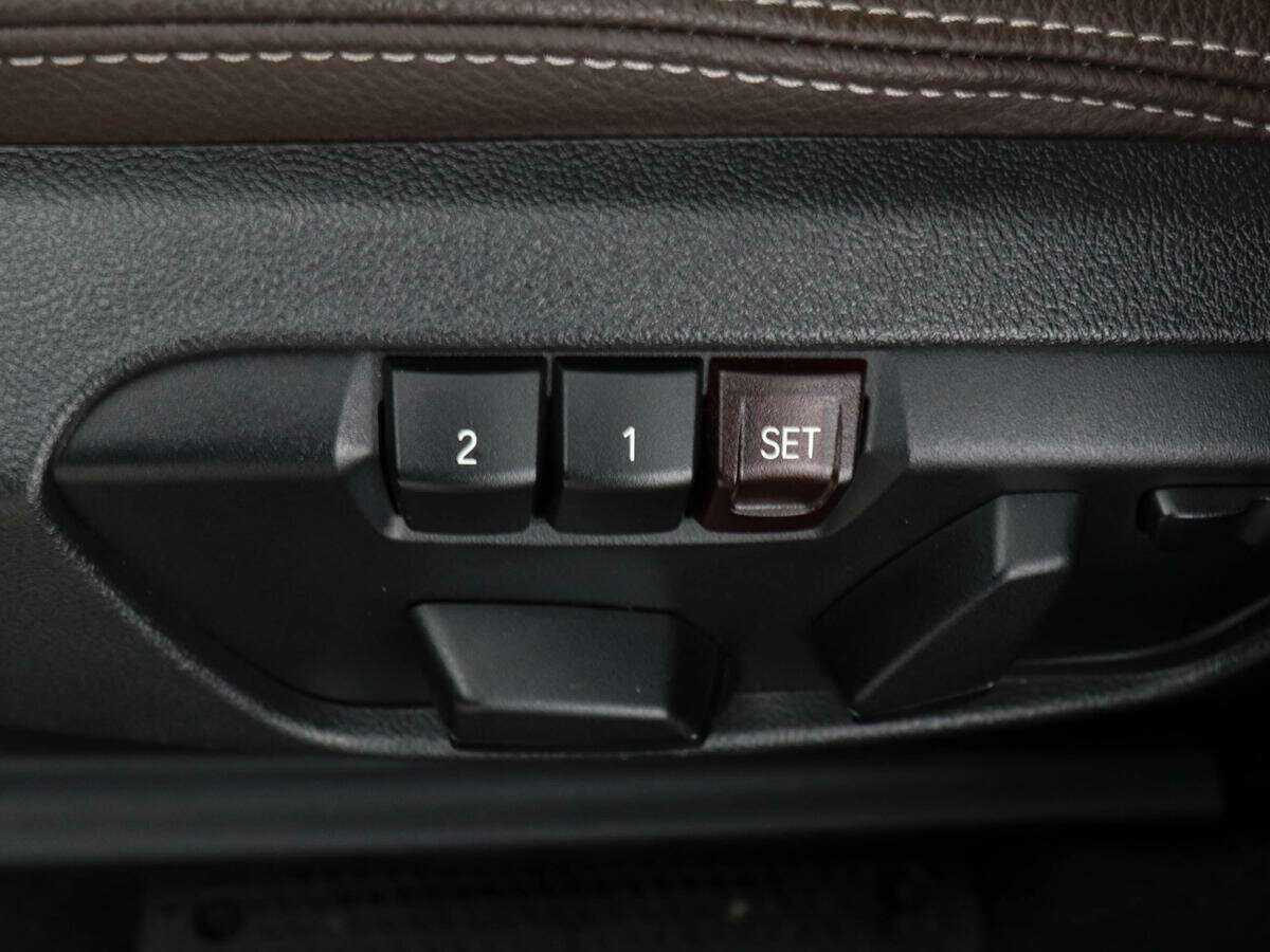 Купить BMW X1 с пробегом. Фото: #10
