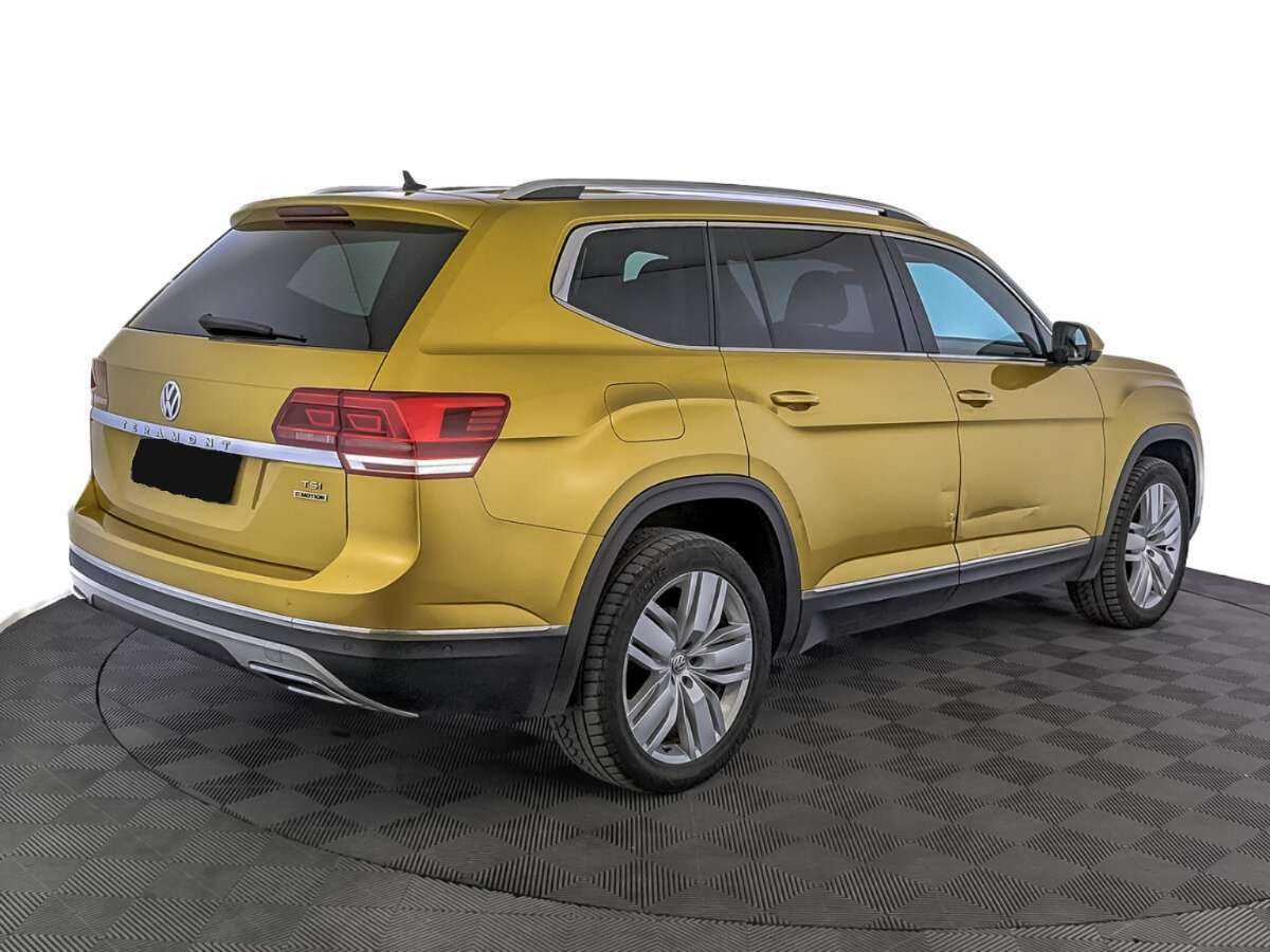 Купить Volkswagen Teramont с пробегом. Фото: #4
