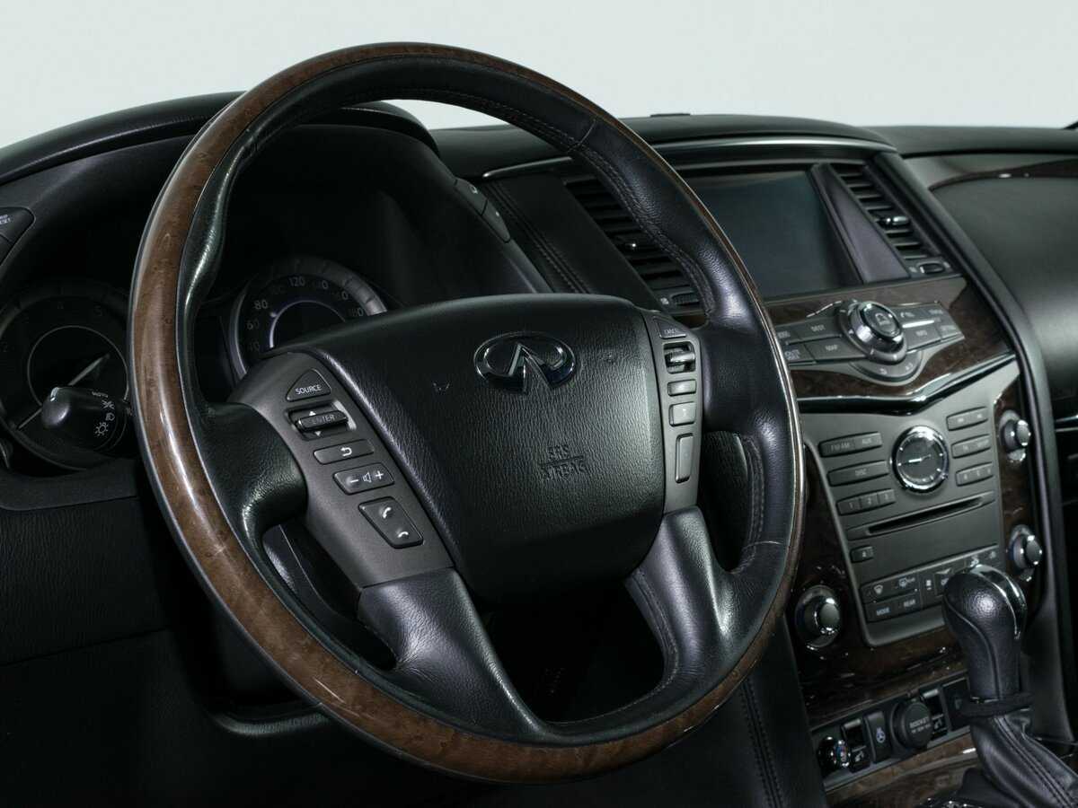 Купить Infiniti QX80 с пробегом. Фото: #17