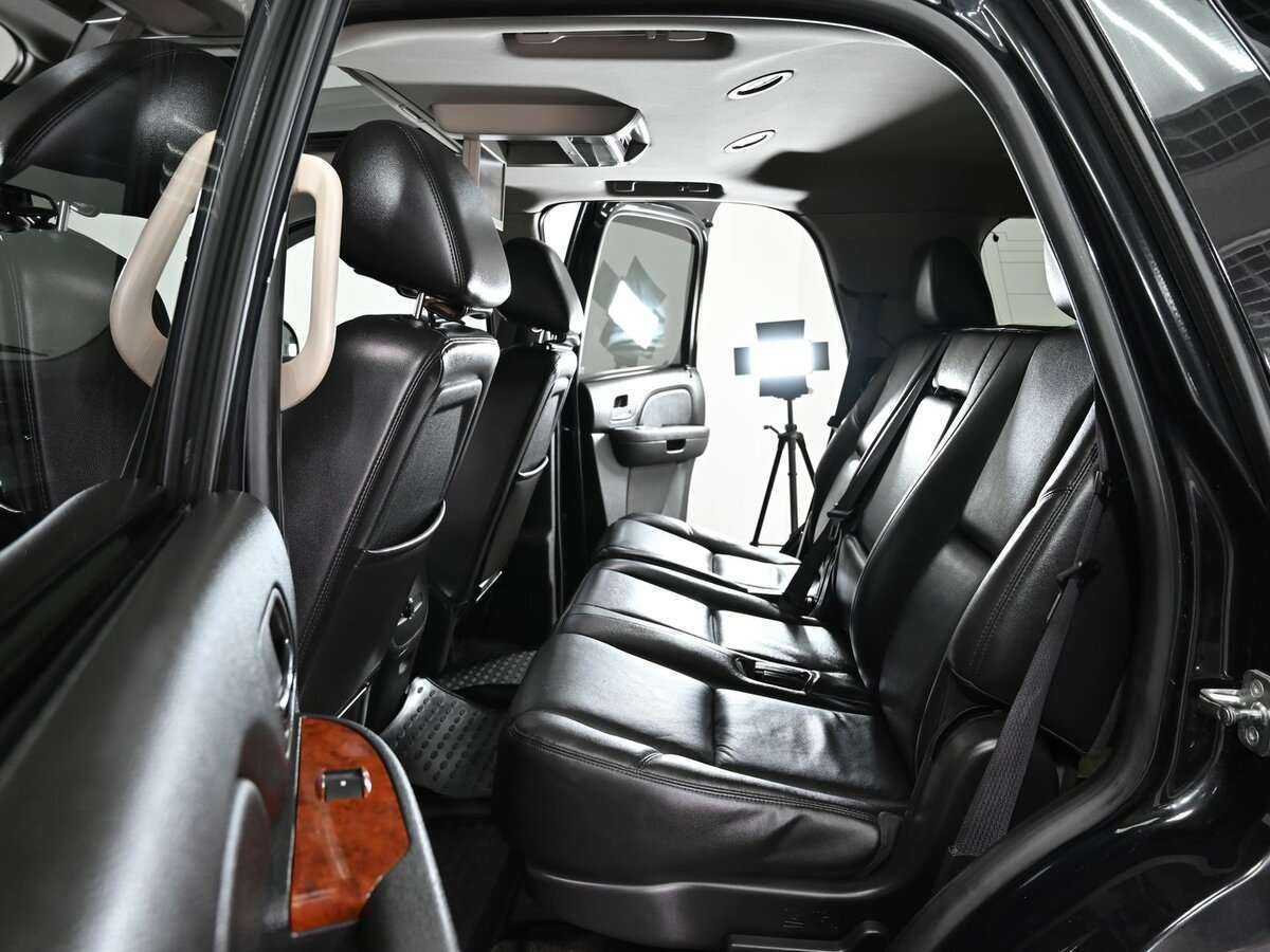 Купить Chevrolet Tahoe с пробегом. Фото: #15