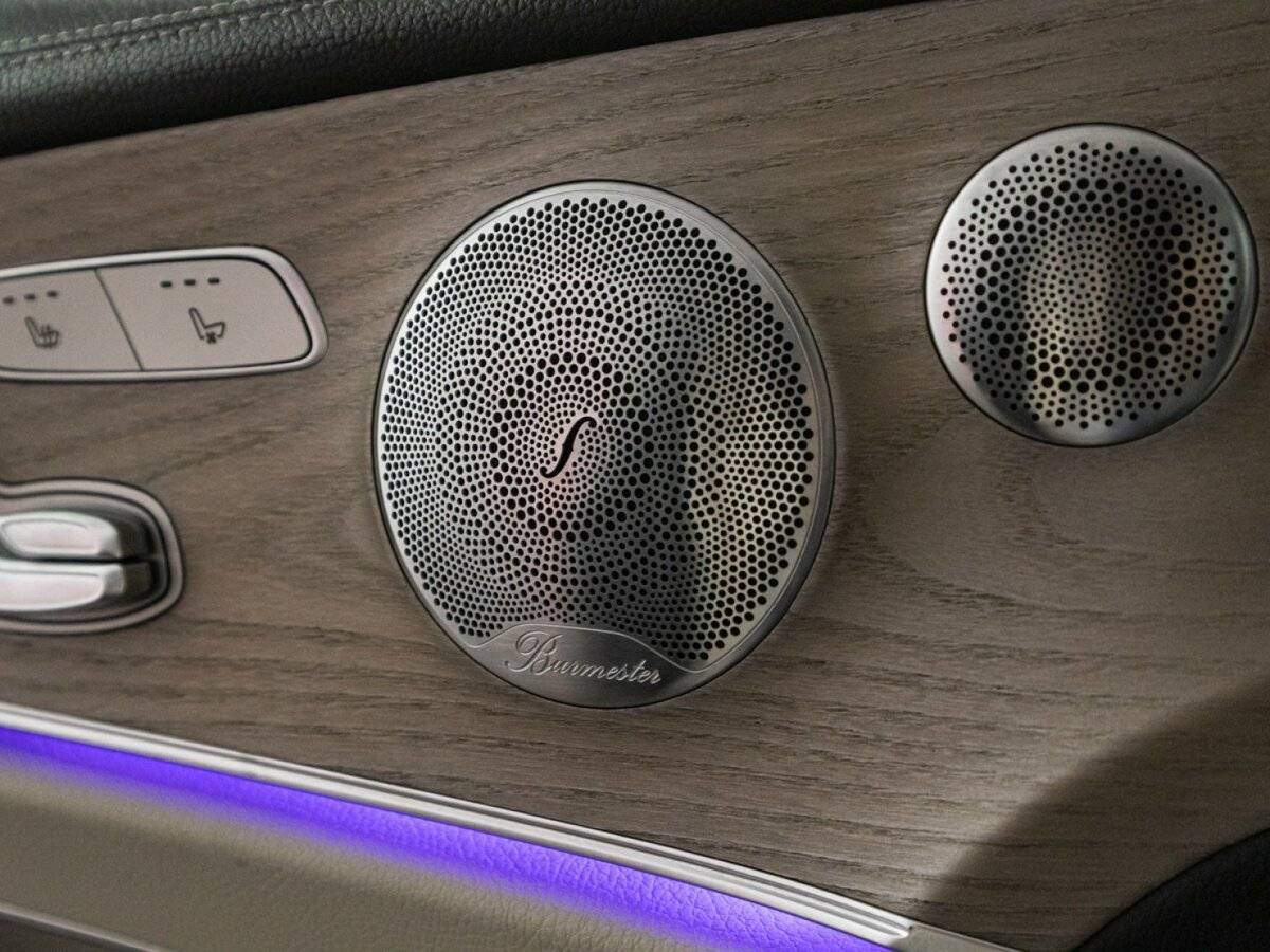 Купить Mercedes-Benz E-Класс с пробегом. Фото: #17