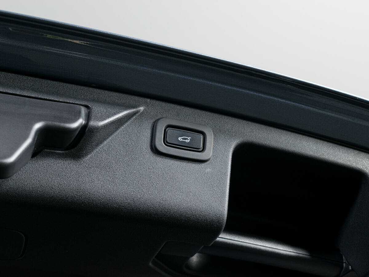 Купить Land Rover Discovery Sport с пробегом. Фото: #8
