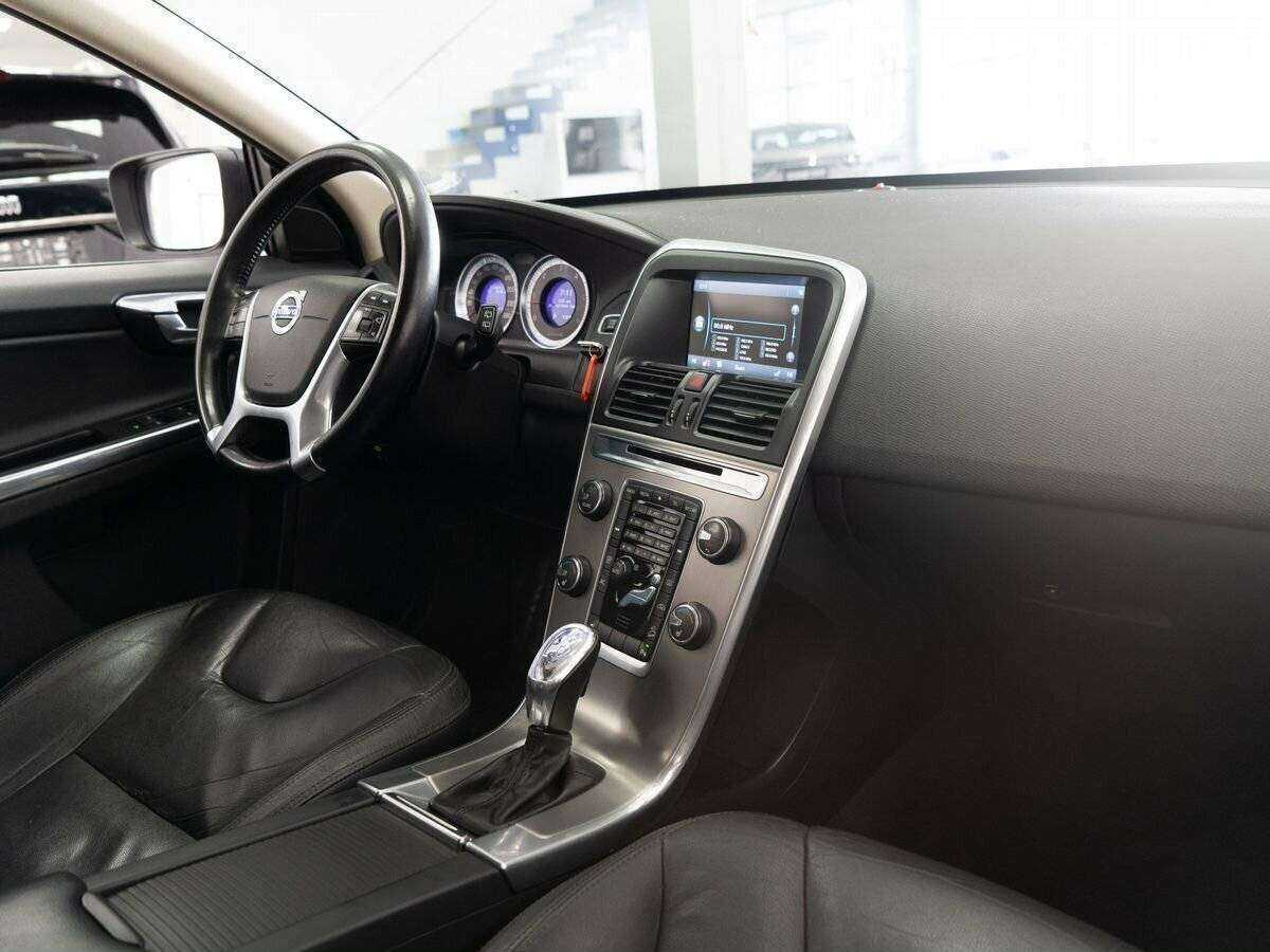 Продажа Б/У Вольво ИксЦ60. Фото: #16