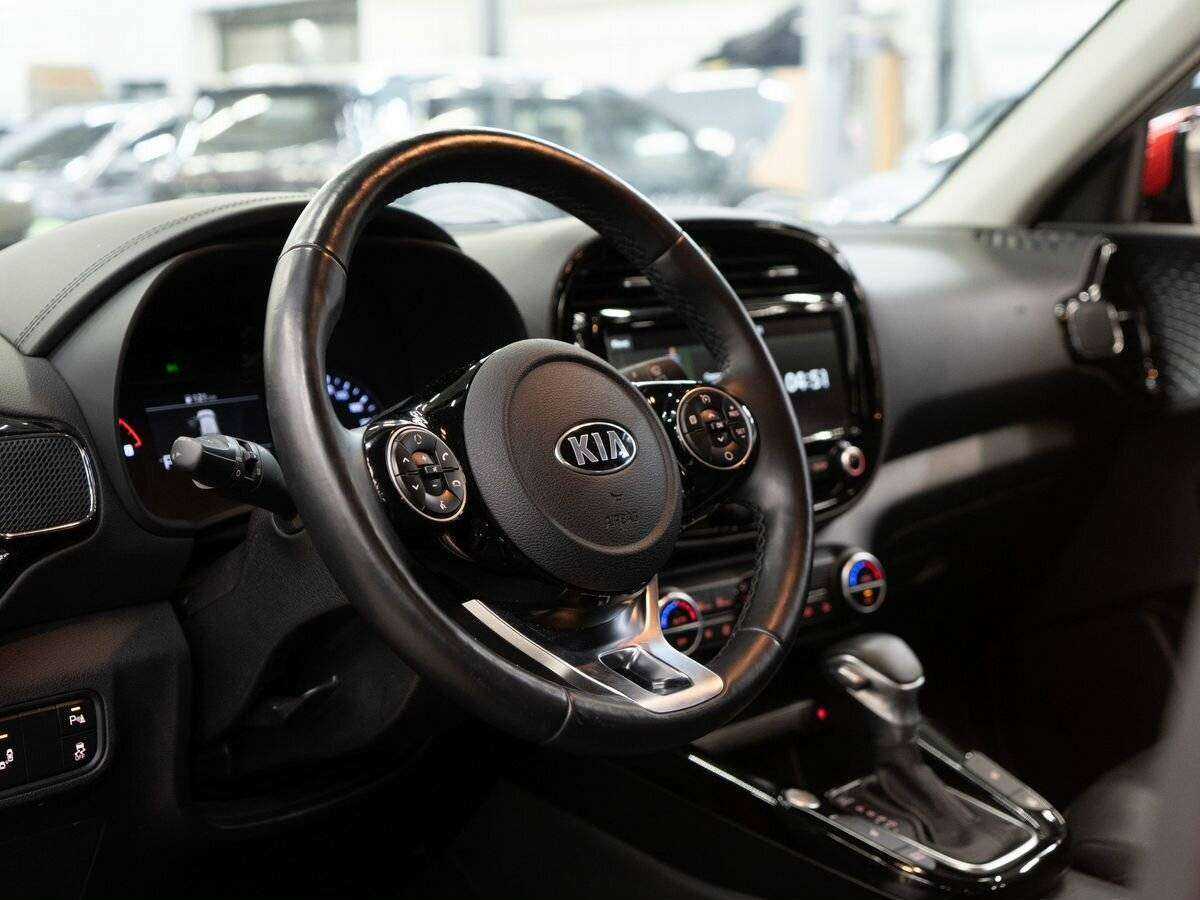 Купить Kia Soul с пробегом. Фото: #4