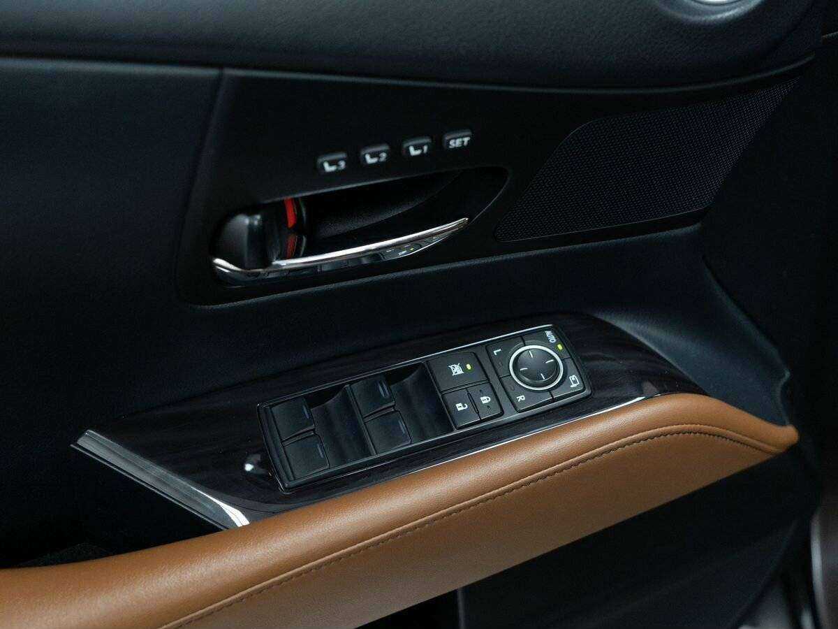 Купить Lexus RX с пробегом. Фото: #14
