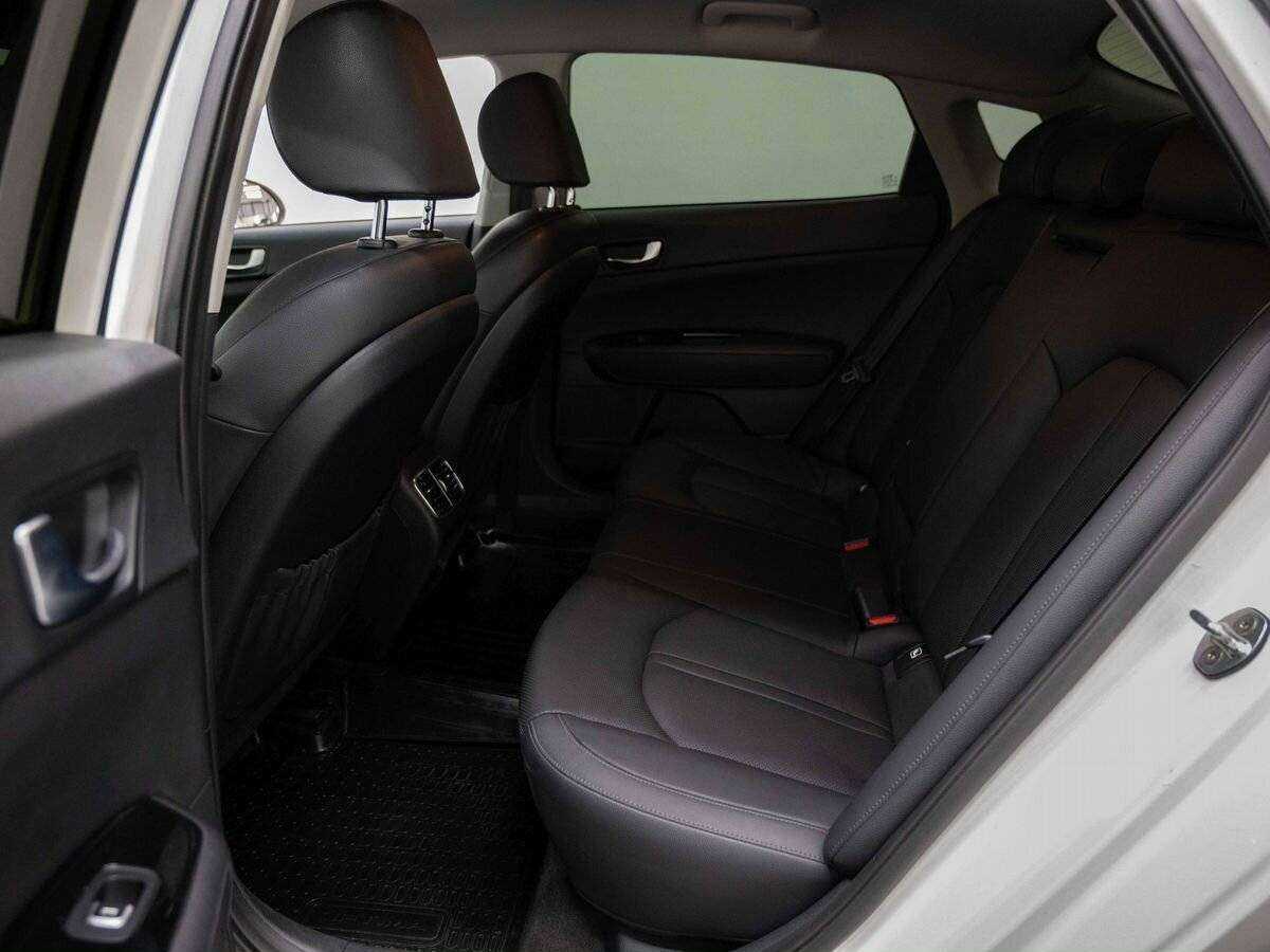 Купить Kia Optima с пробегом. Фото: #27