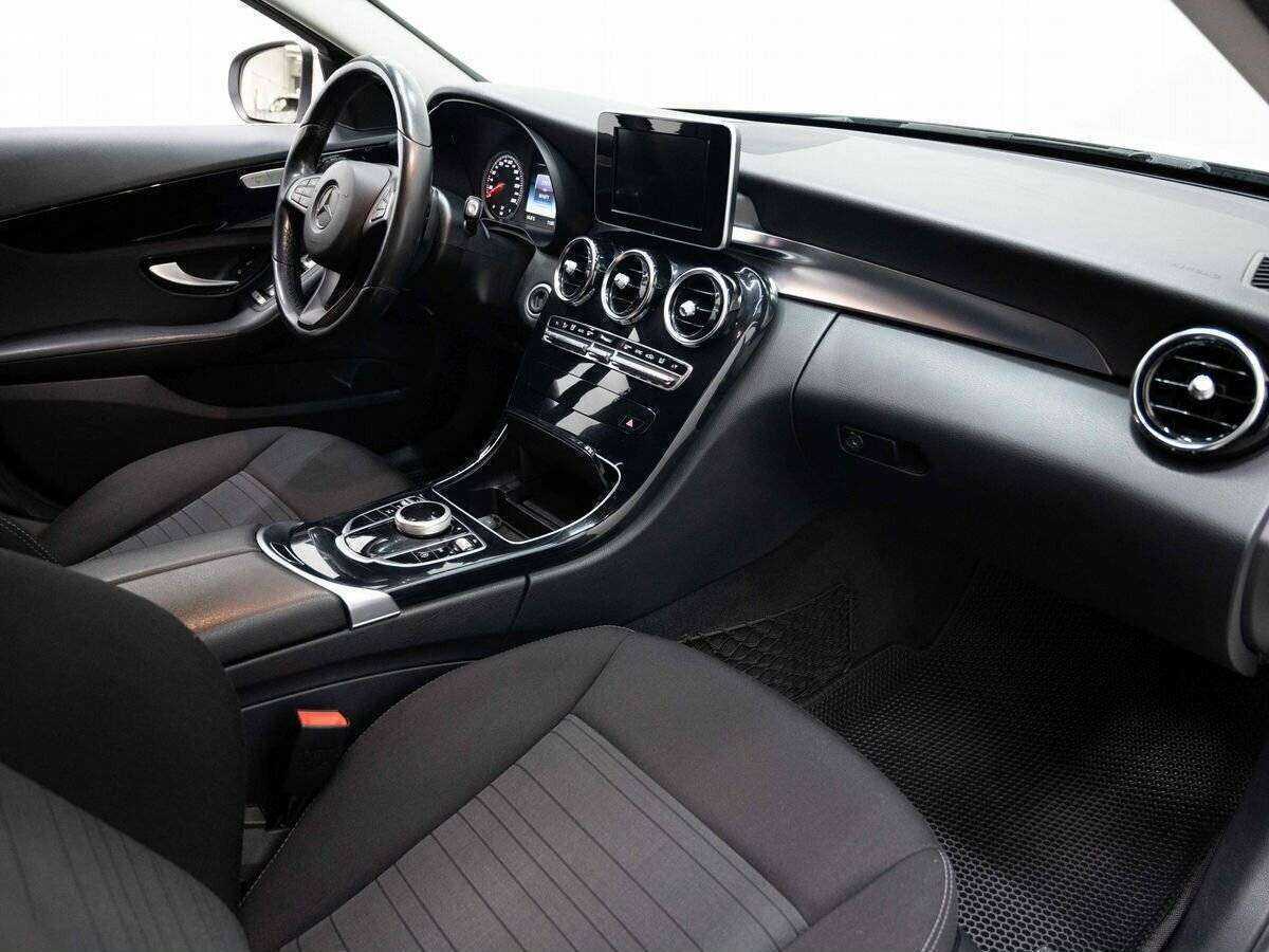 Купить Mercedes-Benz C-Класс с пробегом. Фото: #10