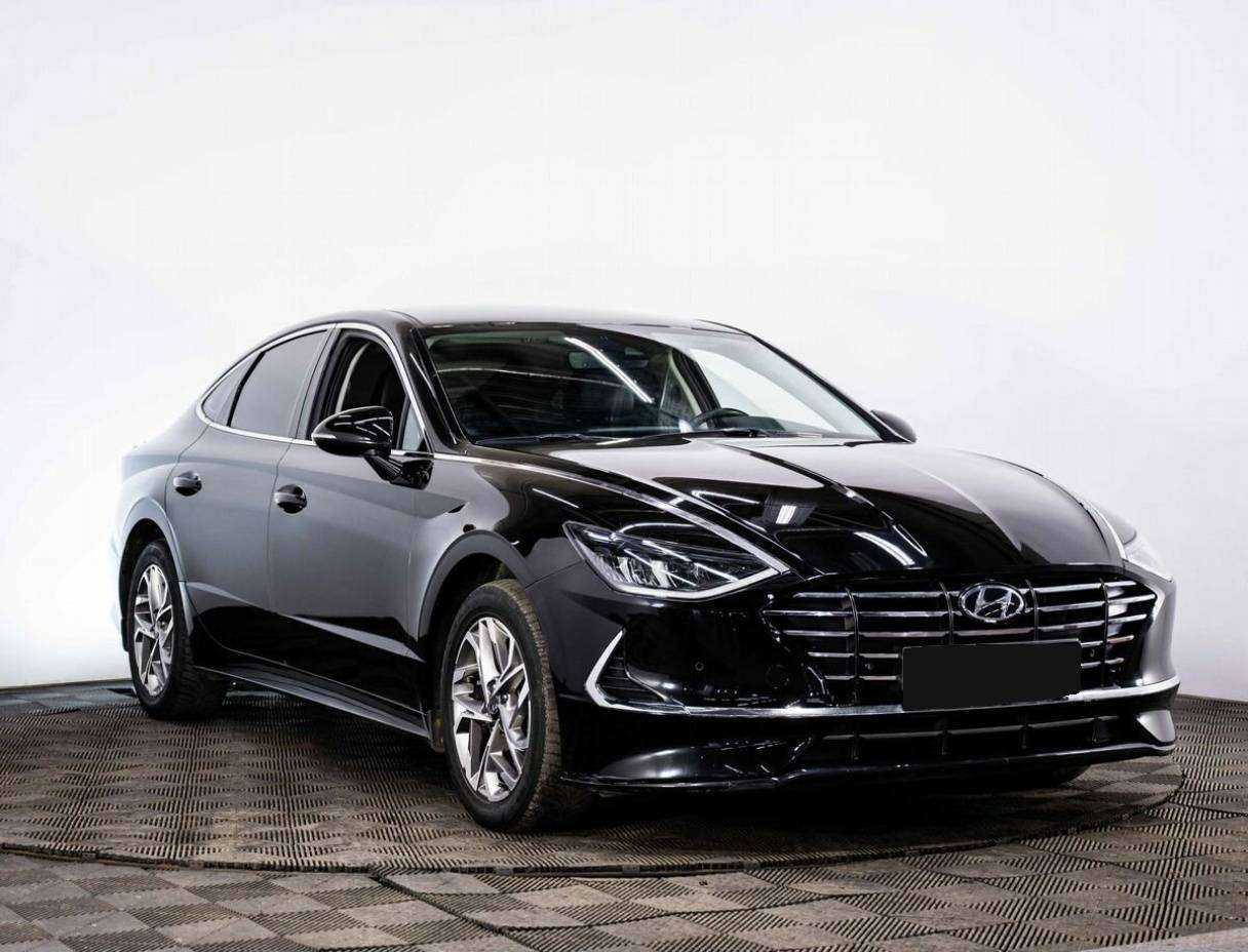 Купить Hyundai Sonata с пробегом. Фото: #2