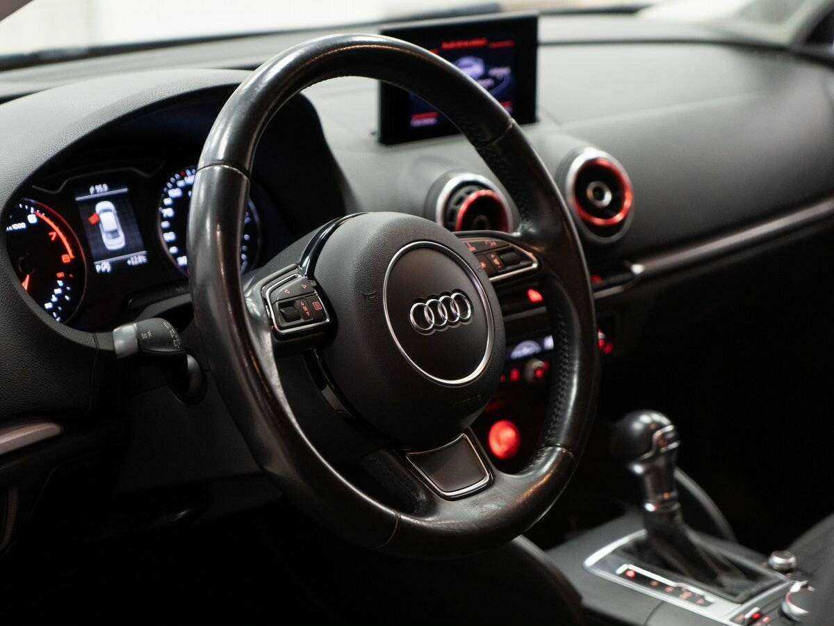 Купить Audi A3 с пробегом. Фото: #4