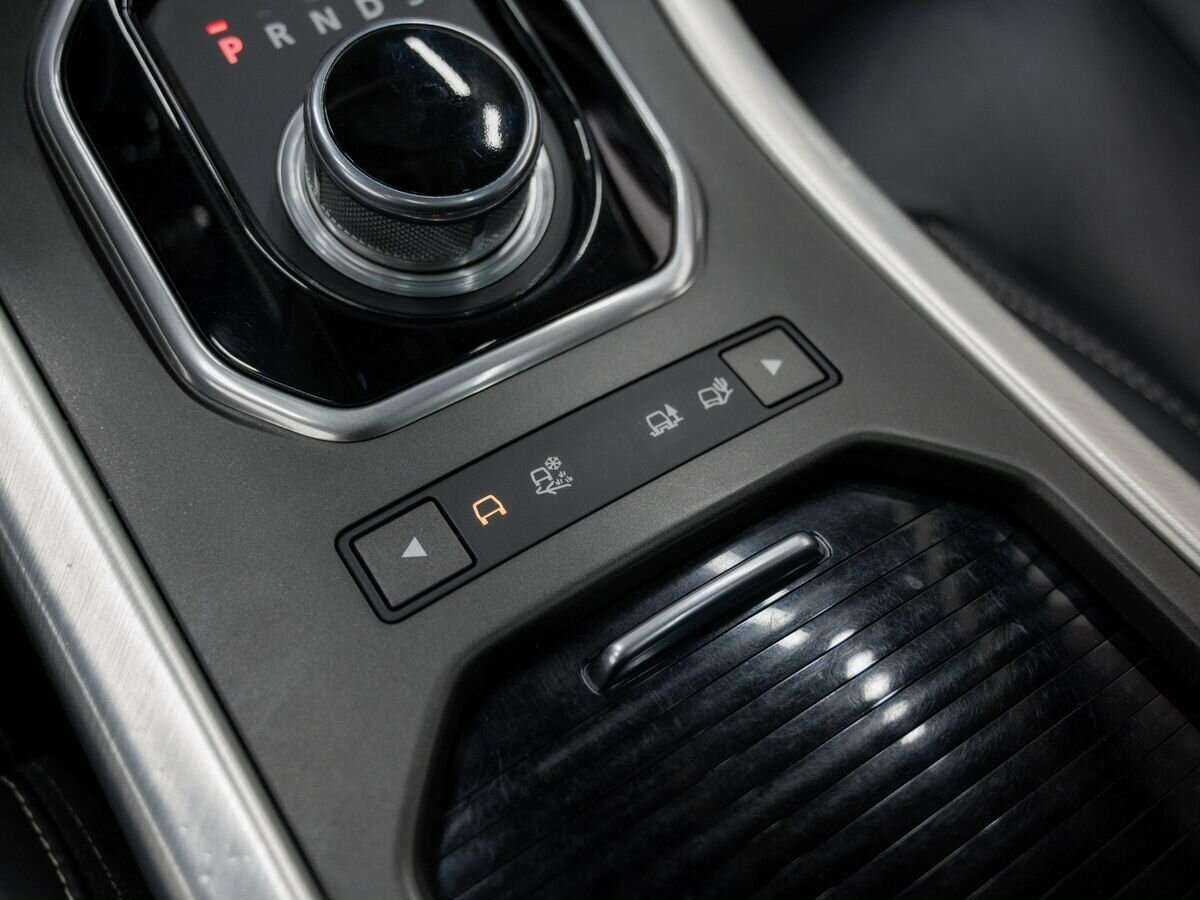 Купить Land Rover Range Rover Evoque с пробегом. Фото: #24