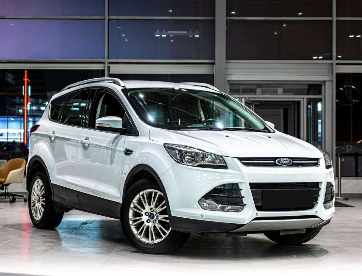 Купить Ford Kuga с пробегом. Фото: #1