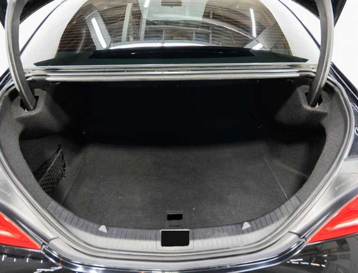 Купить Mercedes-Benz CLA с пробегом. Фото: #18