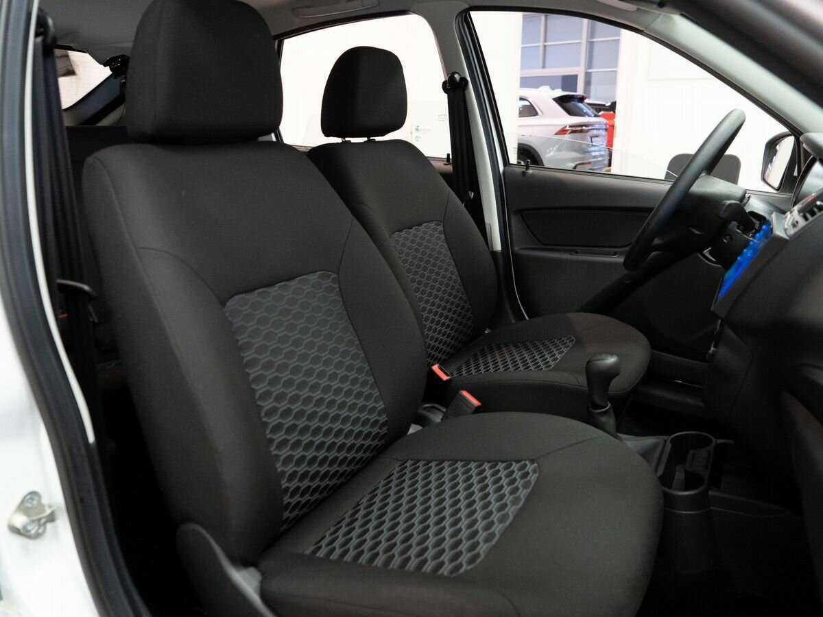 Купить Lada (ВАЗ) Granta с пробегом. Фото: #8