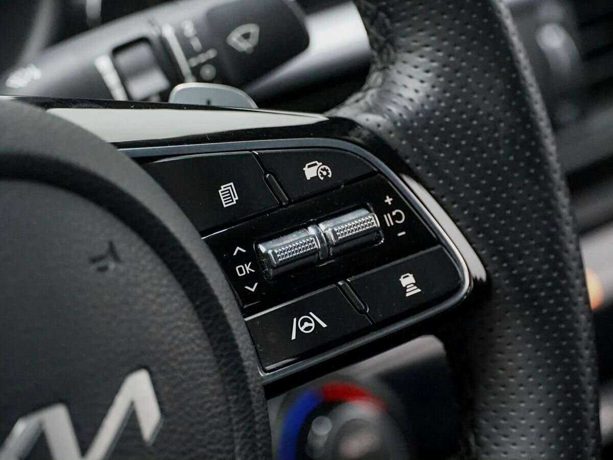 Купить Kia Cerato с пробегом. Фото: #15