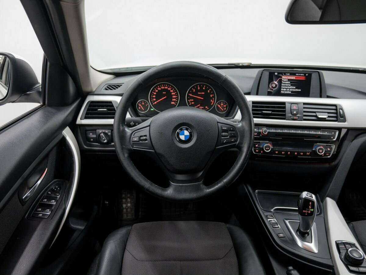 Купить BMW 3 серии с пробегом. Фото: #10