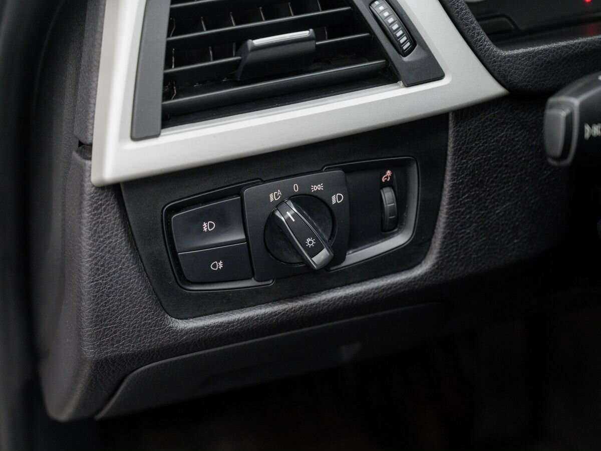 Купить BMW 3 серии с пробегом. Фото: #15