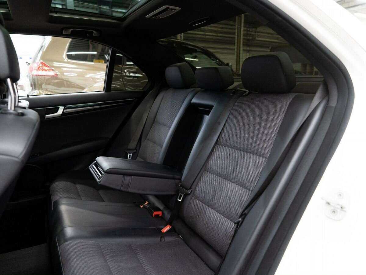 Купить Mercedes-Benz C-Класс с пробегом. Фото: #6