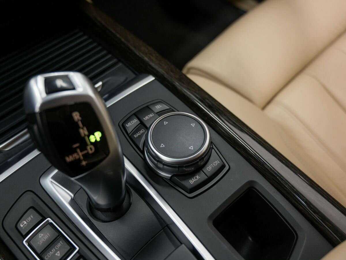 Купить BMW X5 с пробегом. Фото: #22