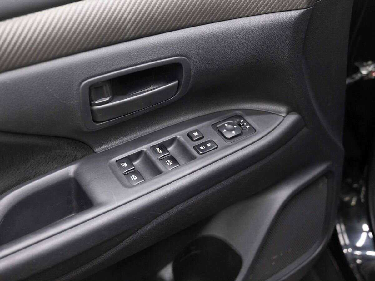 Продажа Б/У Митсубиши Оутлэндер. Фото: #17