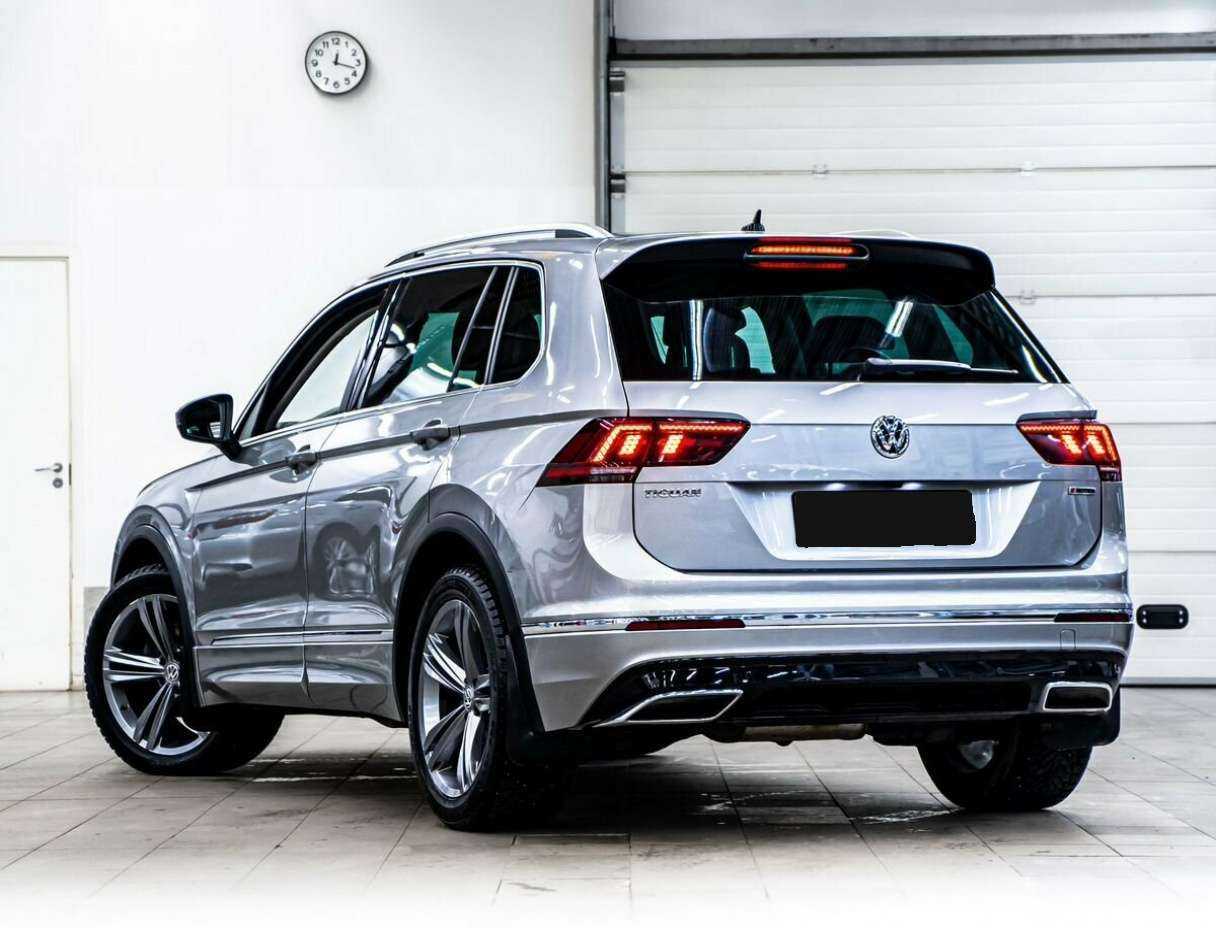 Купить Volkswagen Tiguan с пробегом. Фото: #3