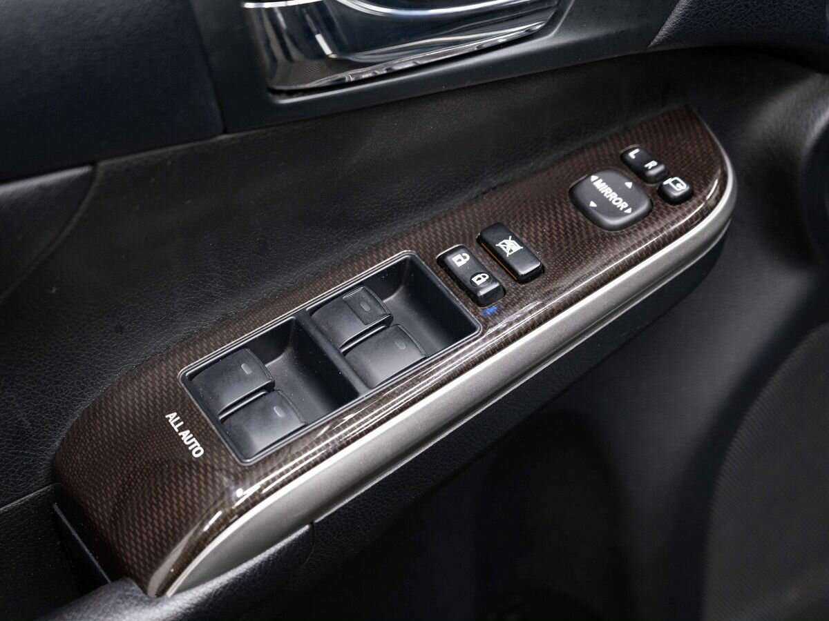 Купить Toyota Camry с пробегом. Фото: #22